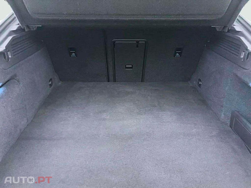 Volkswagen Arteon 1.4 TSI eHybrid DSG R-LINE