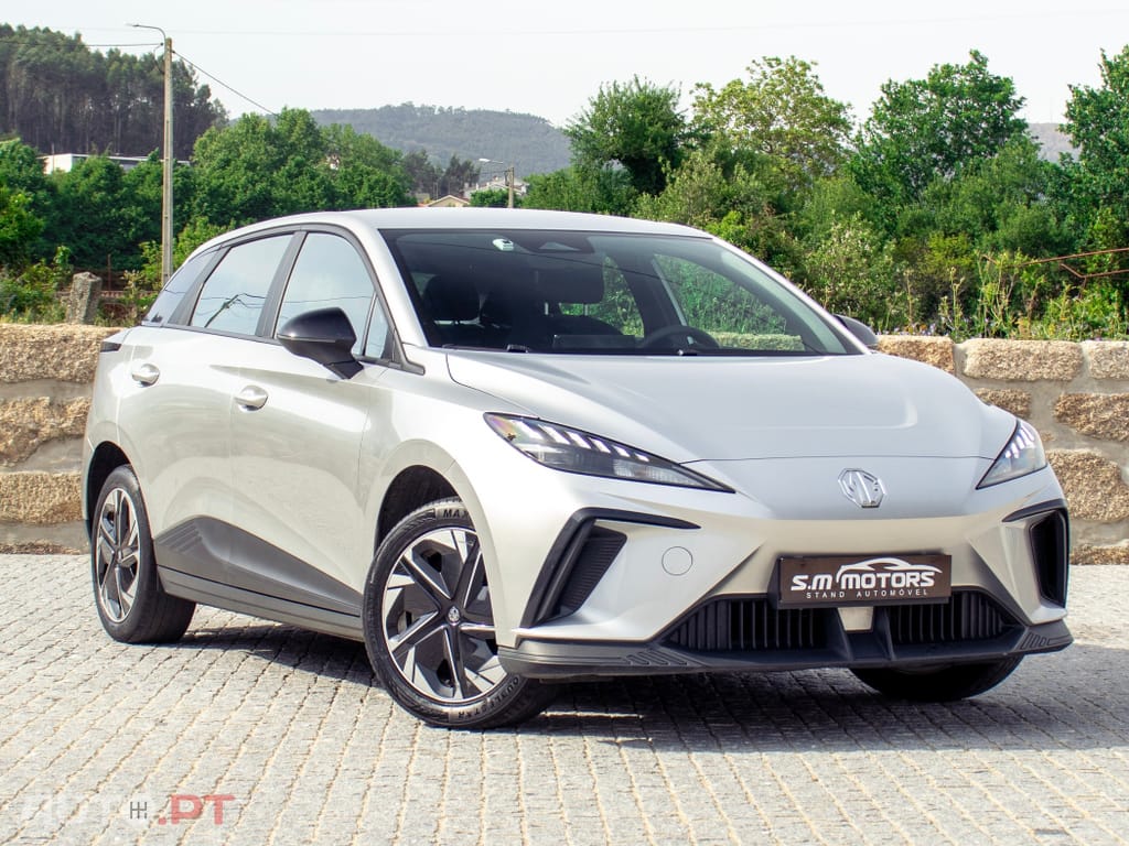 MG MG4 51 kWh Standard