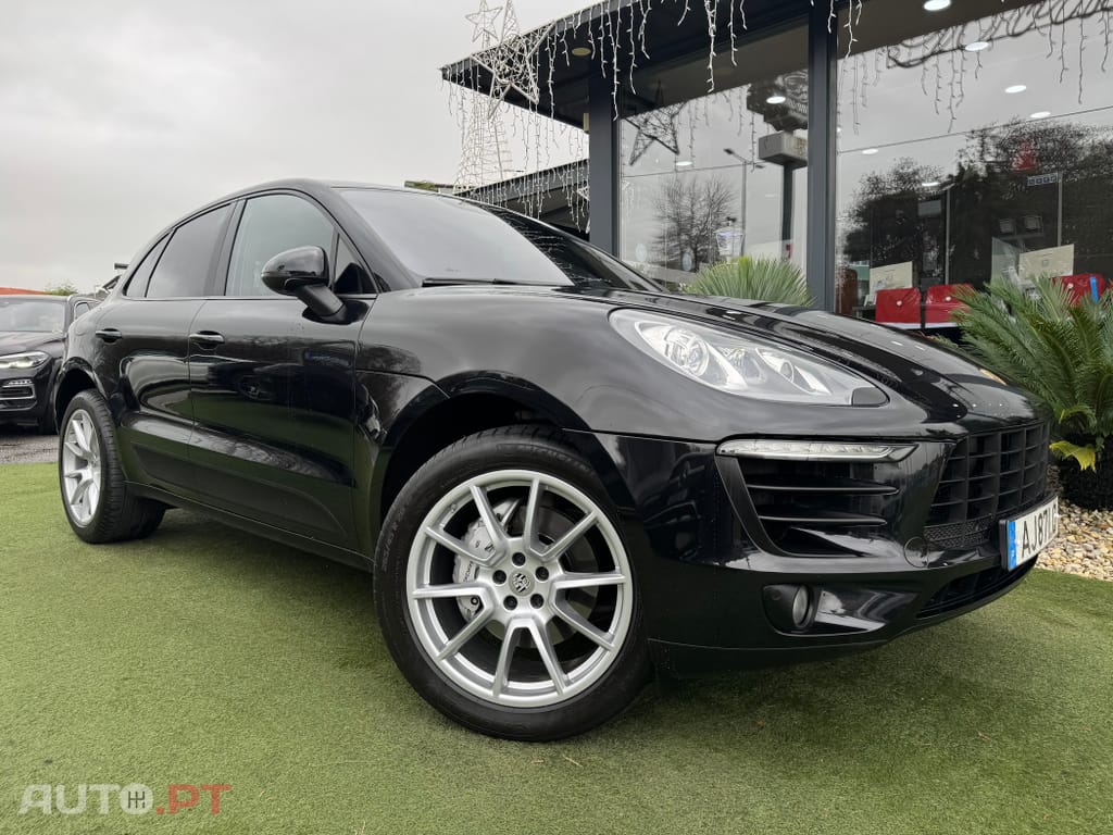 Porsche Macan S