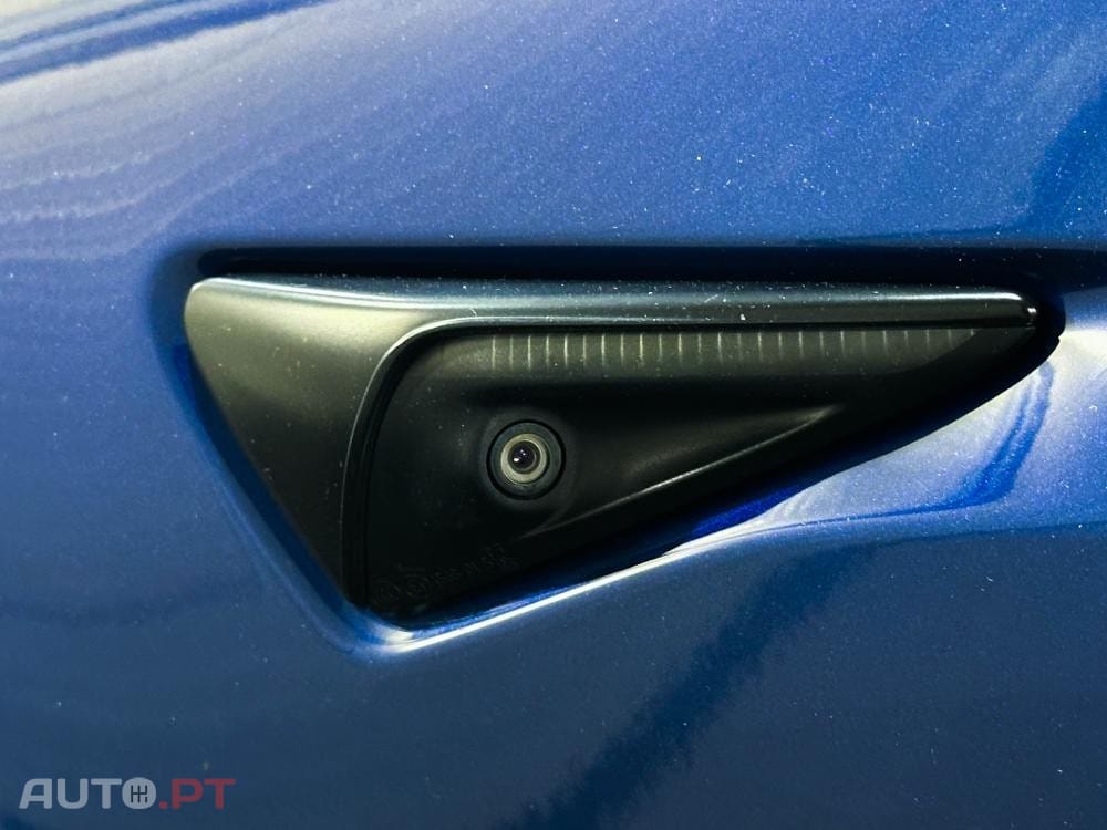 Tesla Model 3 Standard Range Plus RWD