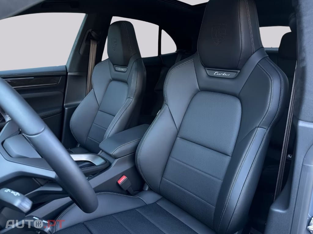 Porsche Macan I.V.A DEDUTIVEL Turbo