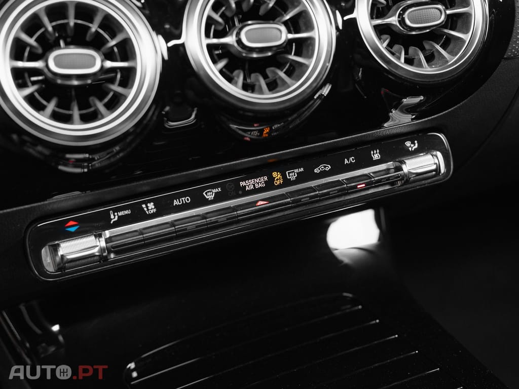 Mercedes-Benz CLA 250 e Shooting Brake AMG Line