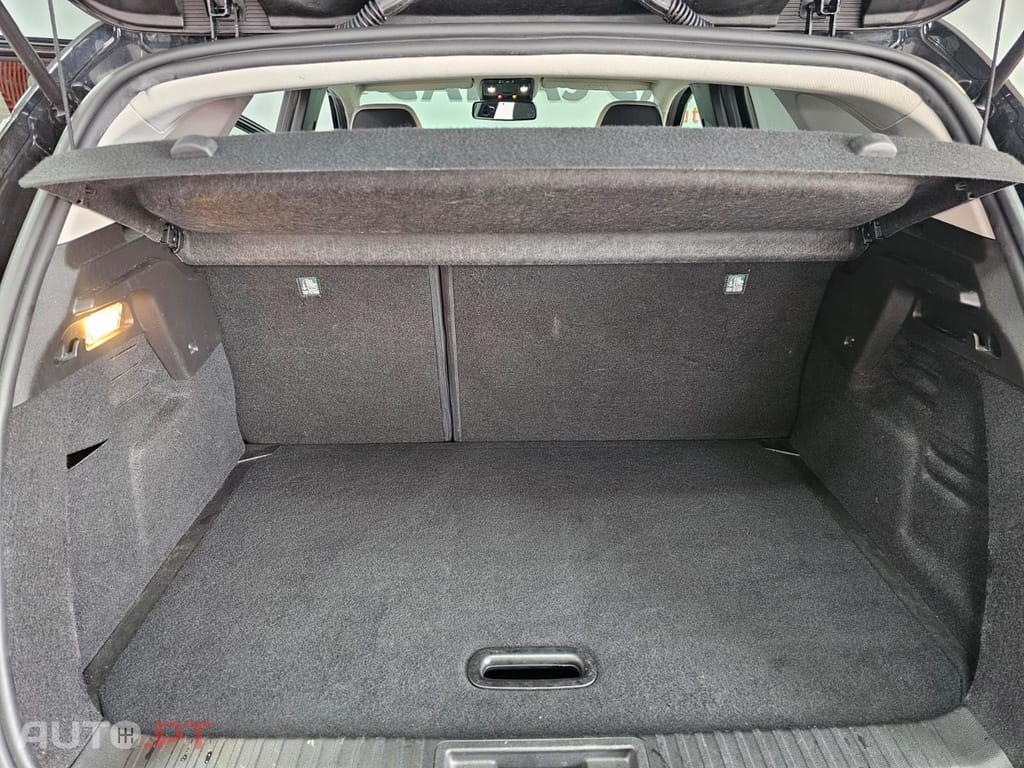 Renault Captur 1.6 E-Tech Full Hybrid Evolution