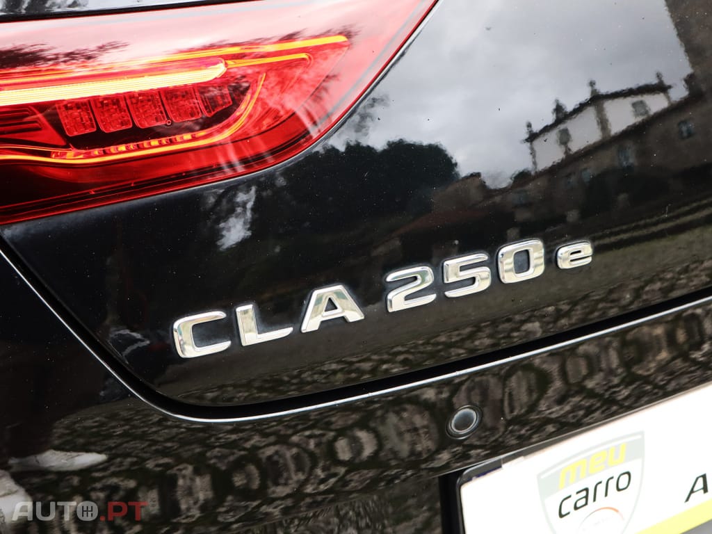 Mercedes-Benz CLA 250 e Shooting Brake Progressive Advanced Plus