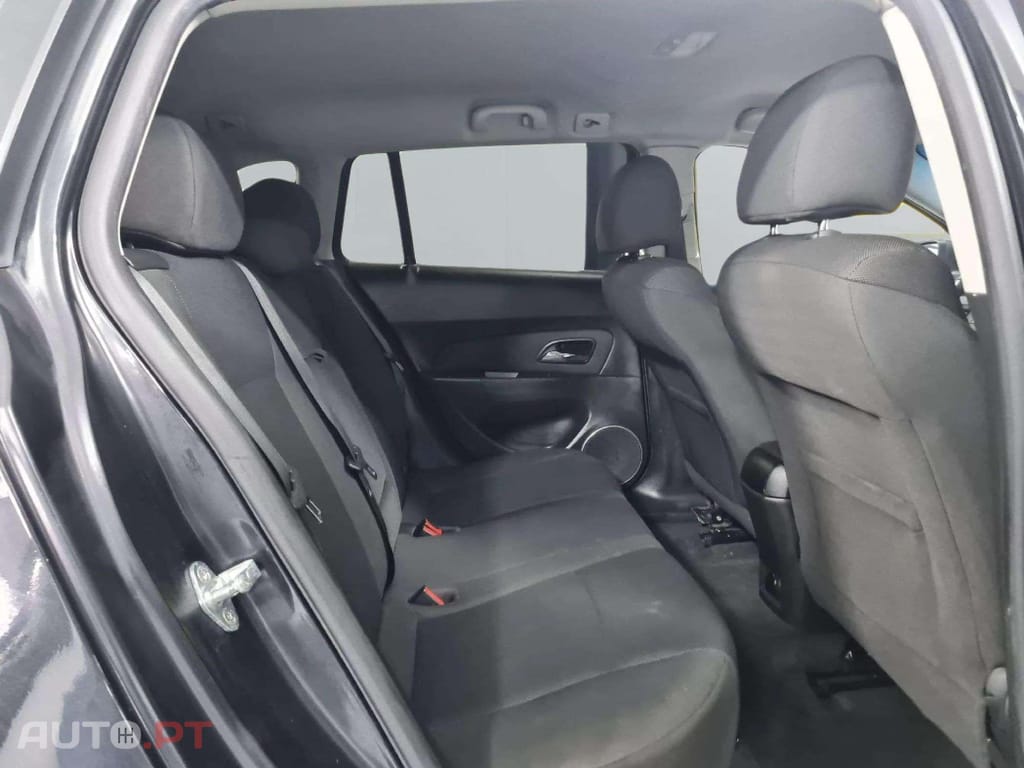 Chevrolet Cruze 1.7 LTZ
