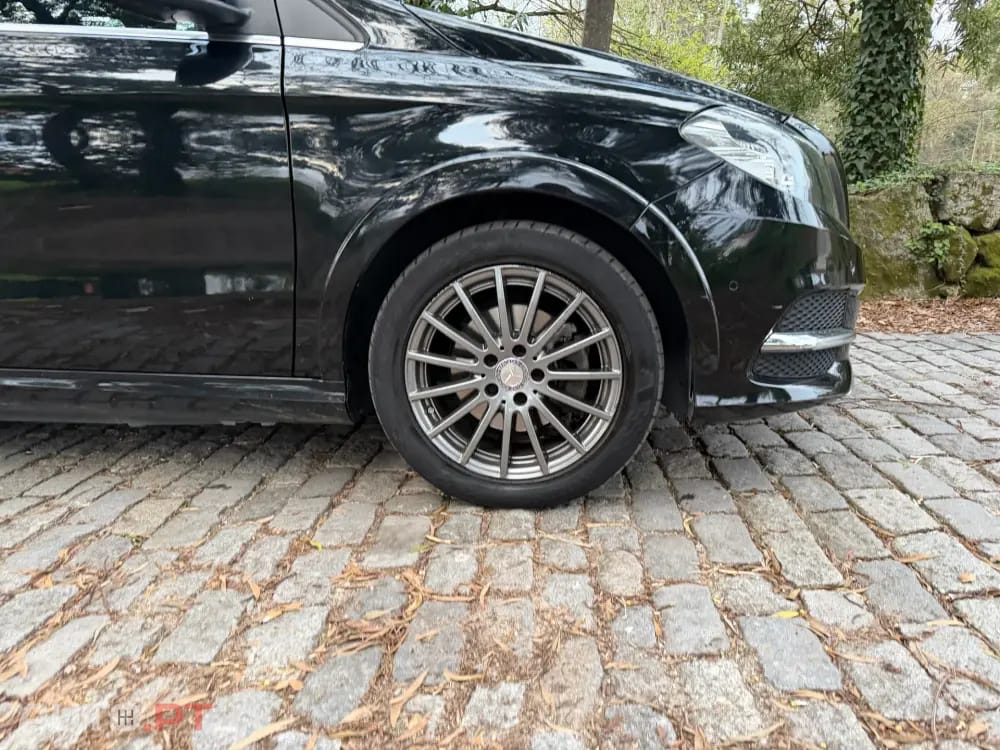 Mercedes-Benz B 250 e Electric Drive