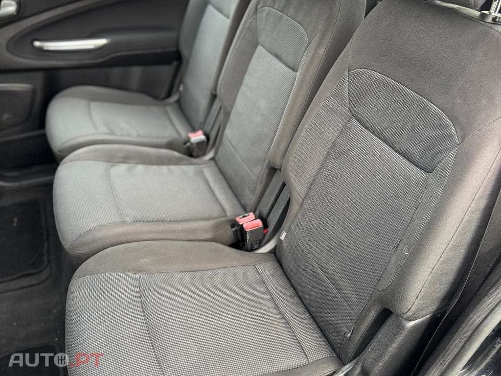 Ford S-Max 1.8 TDCi Trend 7L