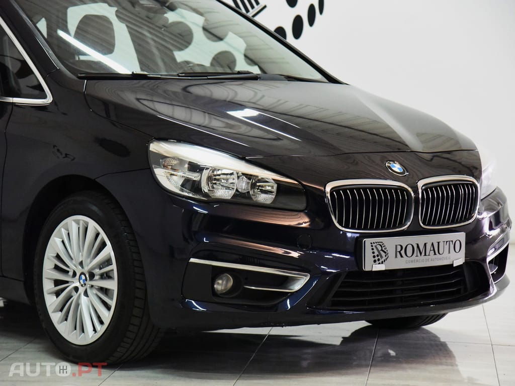BMW 216 d Line Luxury