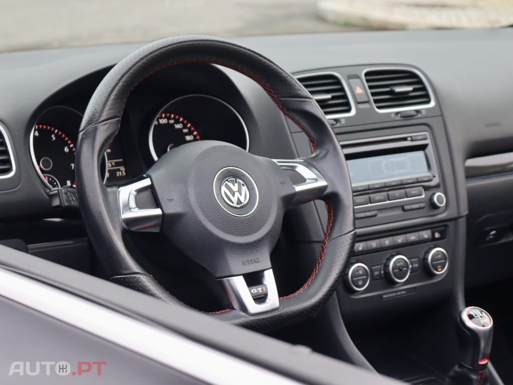 Volkswagen Golf Cabriolet 2.0 TSI GTI