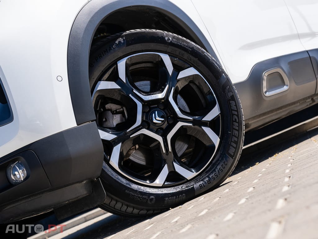 Citroen C5 Aircross 1.6 Hybrid Shine e-EAT8