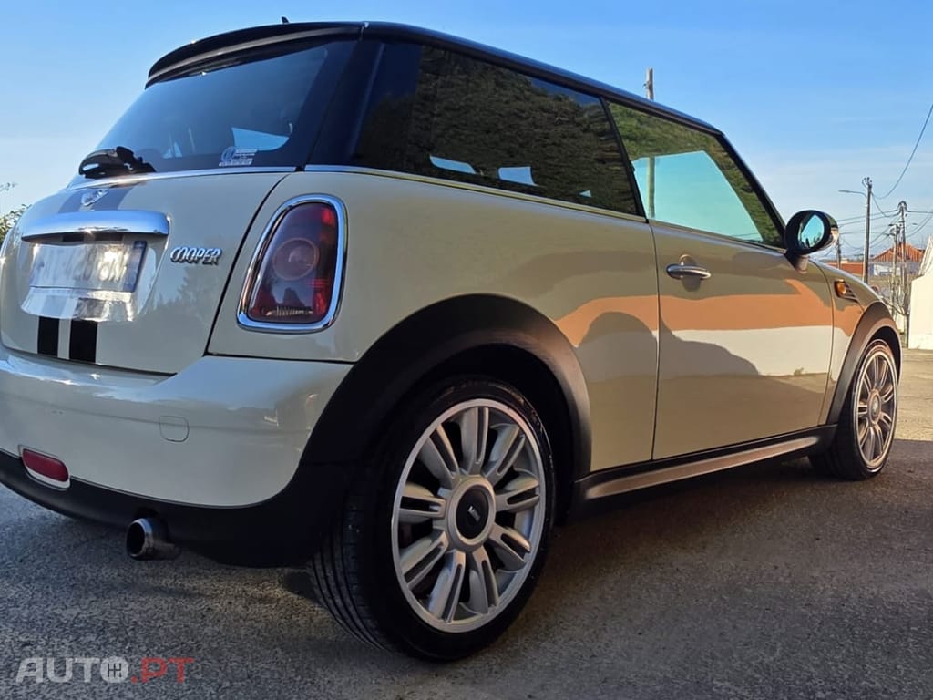 MINI Cooper Cooper