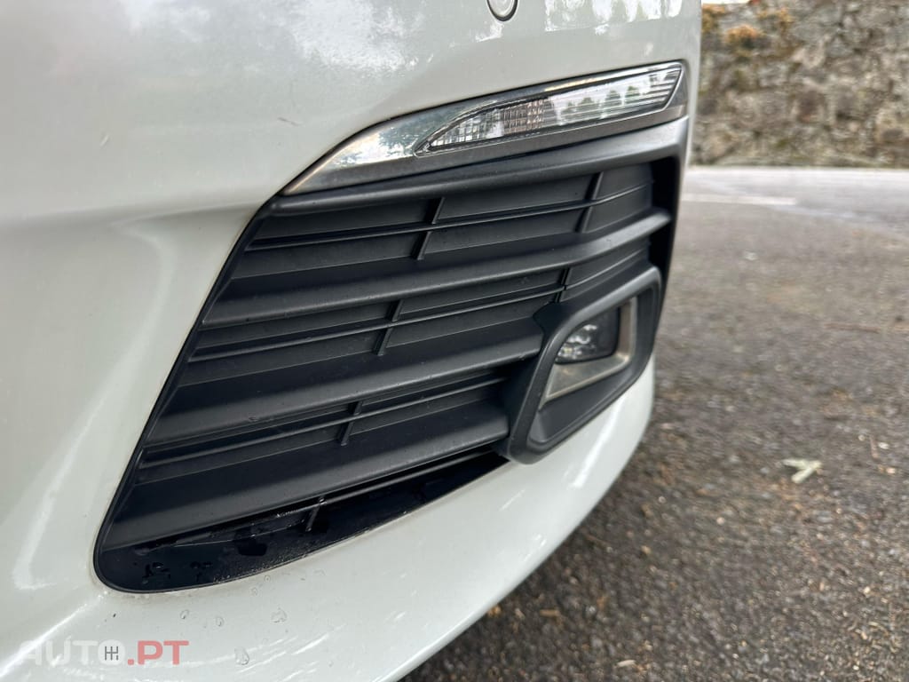 Peugeot 308 1.6 BlueHDi GT Line EAT6
