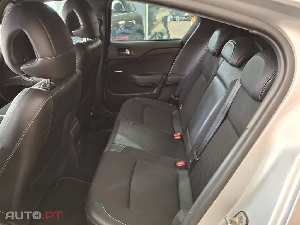 Citroen DS4 1.6 HDi So Chic