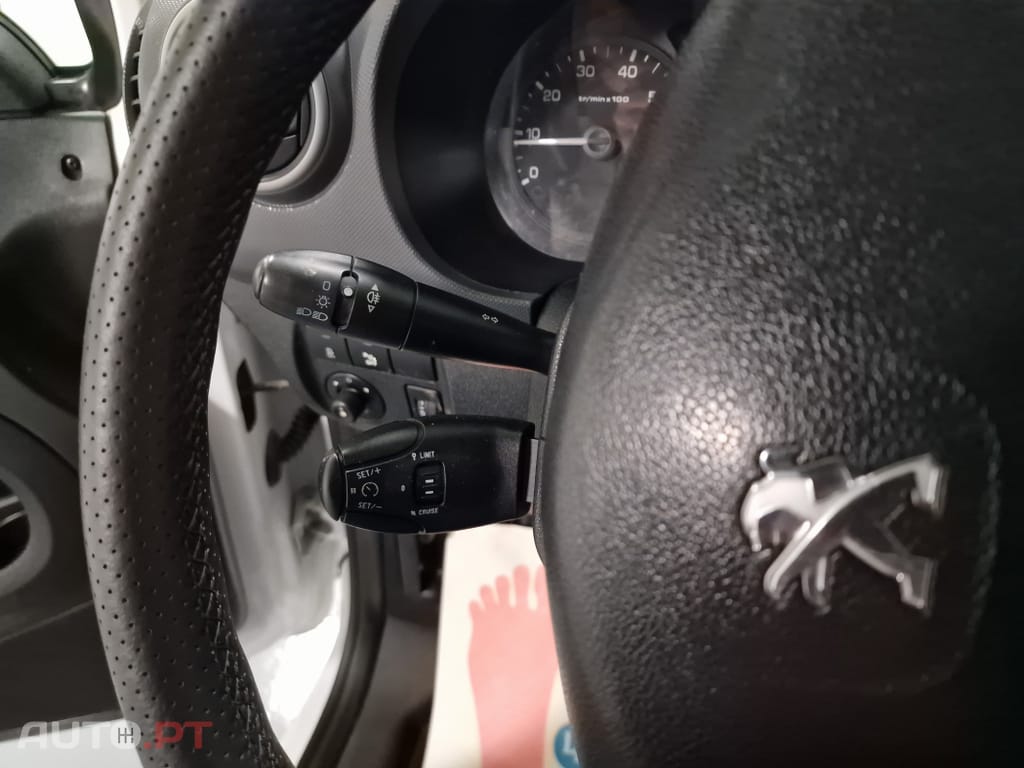 Peugeot Partner 1.6 HDI IVA DEDUTIVEL