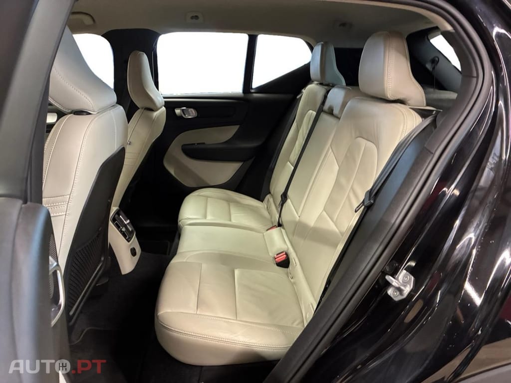 Volvo XC40 1.5 T4 PHEV Inscription