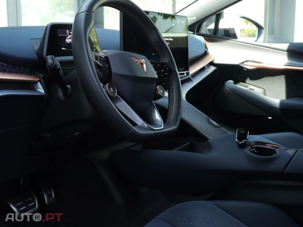 Cupra Tavascan 77 kWh Adrenaline