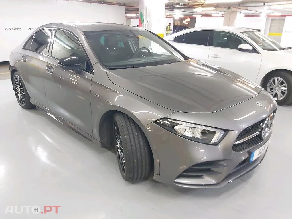 Mercedes-Benz A 200 AMG Line