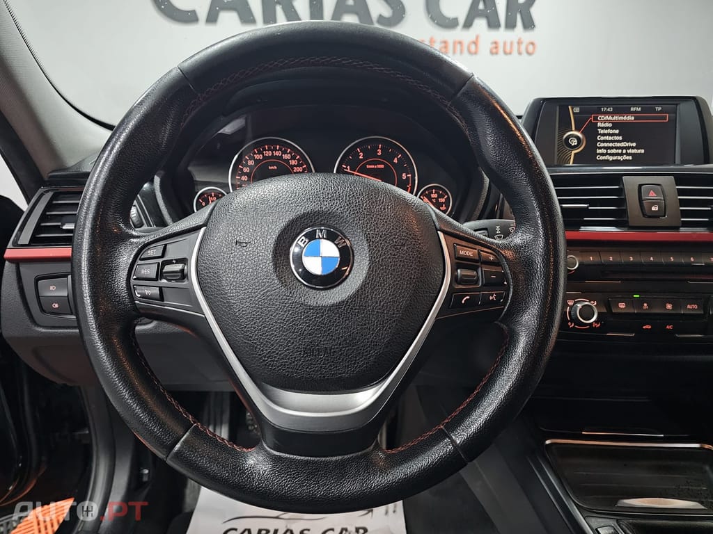 BMW 318 d Touring Line Sport