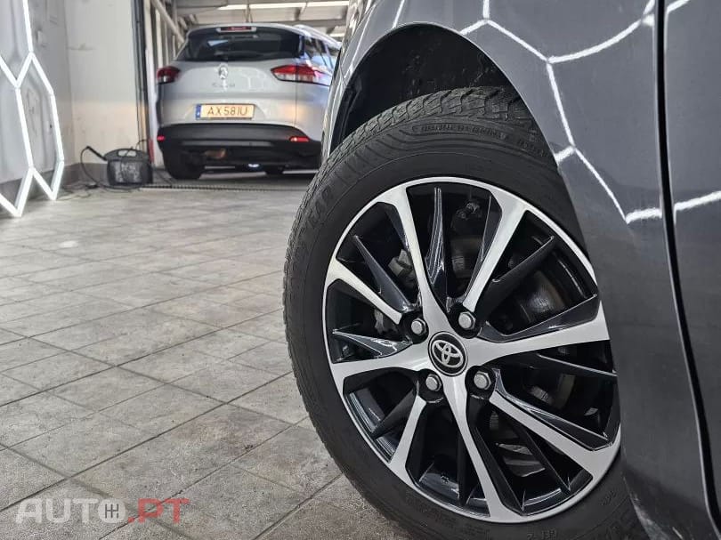 Toyota Yaris 1.0 VVT-i Comfort