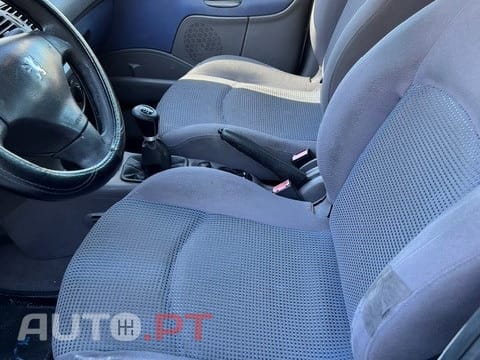 Peugeot 206 1.1 Color Line