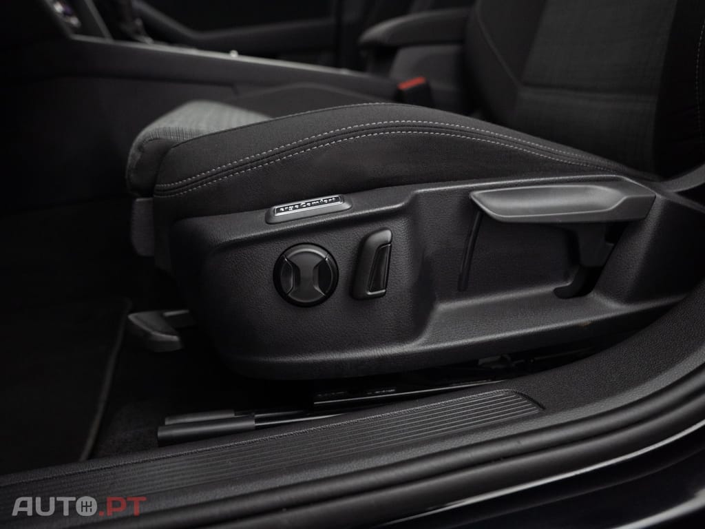 Volkswagen Passat Variant 2.0 TDi Business DSG