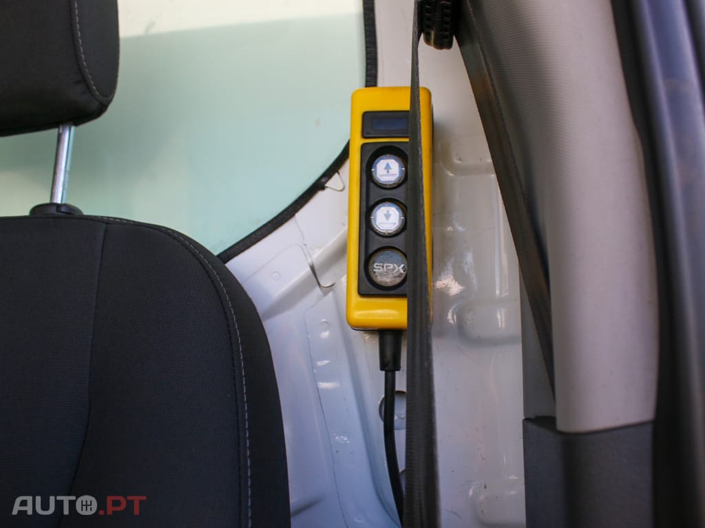 Ford Transit L2 Base