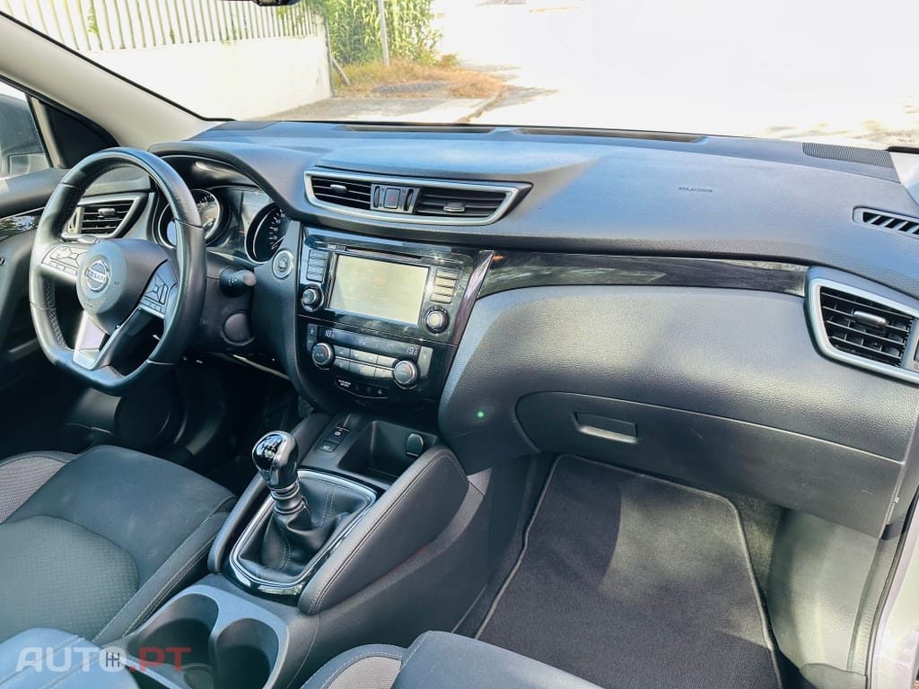 Nissan Qashqai 1.3 DIG-T Acenta