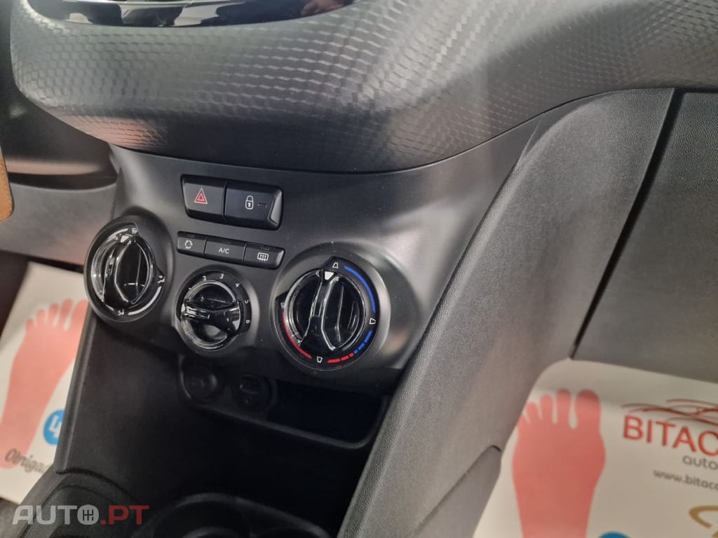 Peugeot 208 1.2 STYLE