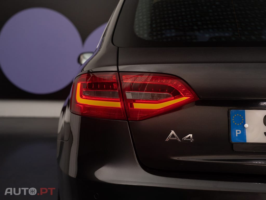 Audi A4 Avant 2.0 TDi S-line