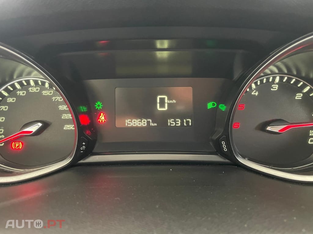 Peugeot 308 SW 1.6 BlueHDi Allure