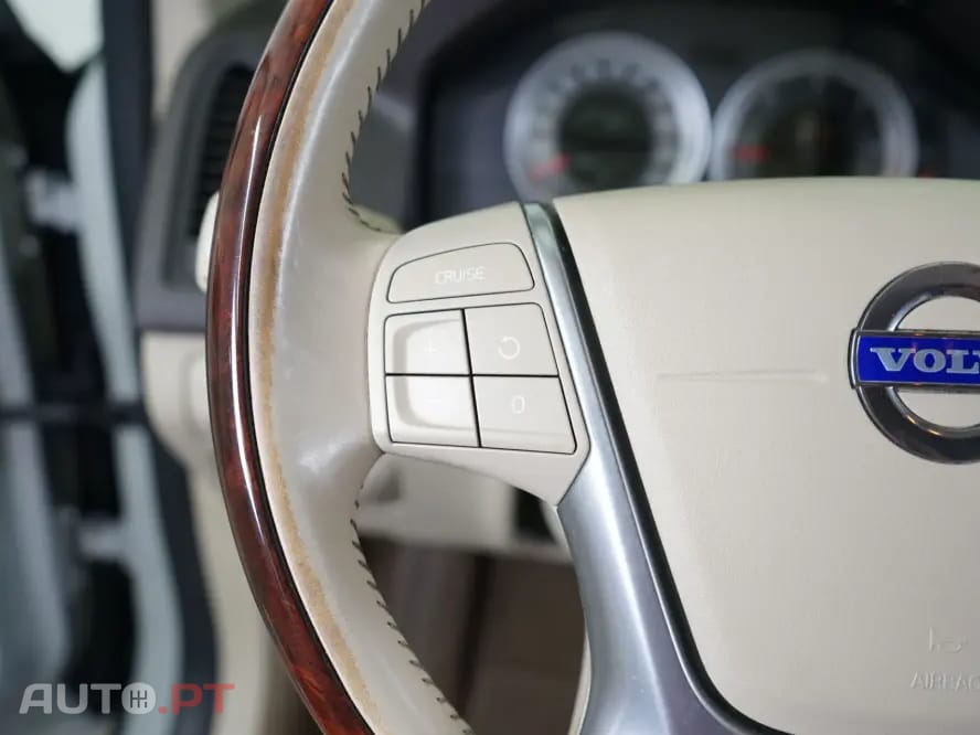 Volvo XC60 2.0 D3 Summum Geartronic