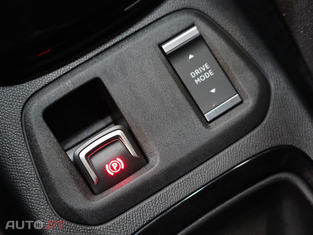 Opel Corsa 1.2 T Hybrid GS eDCT