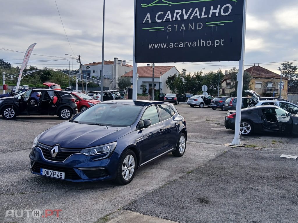 Renault Mégane MEGANE IV Hatchback 1.5 Blue DCI