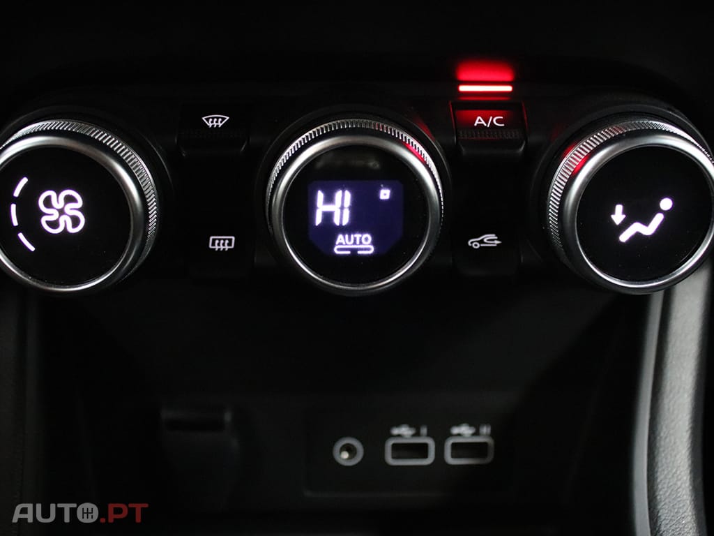 Renault Captur Captur 1.0 TCe Techno Bi-Fuel