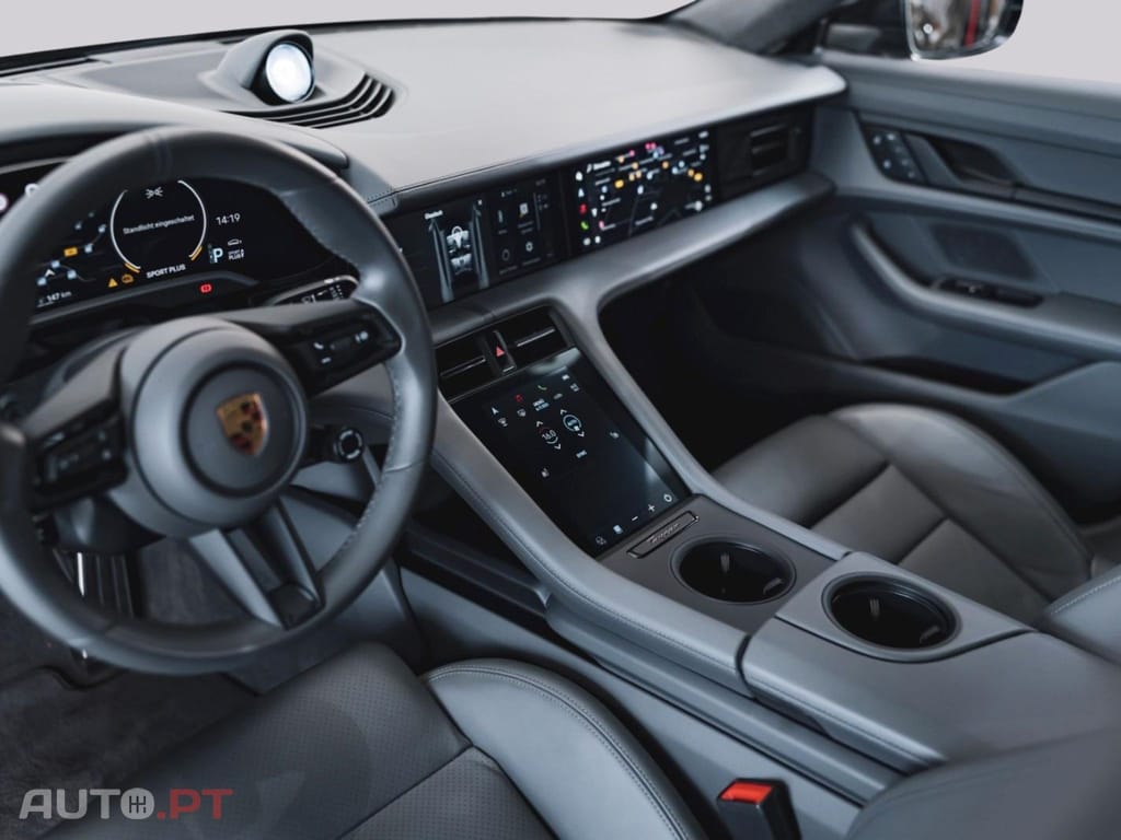 Porsche Taycan GTS 88 % I.V.A DEDUTIVEL 