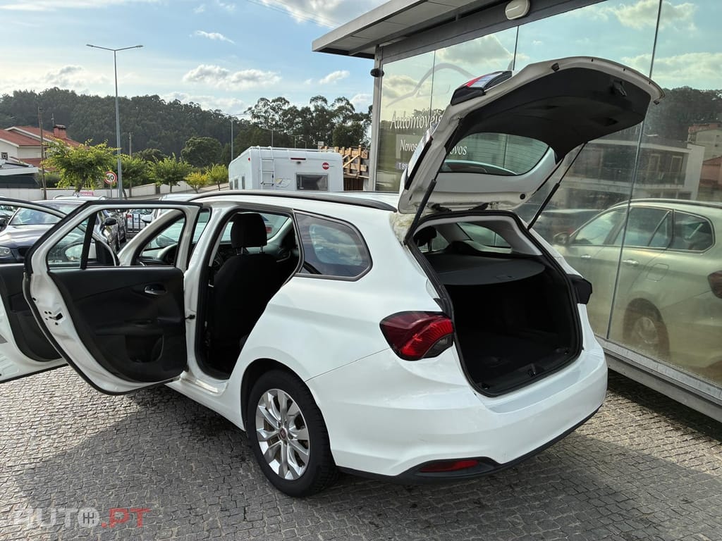 Fiat Tipo 1.3 M-Jet Easy