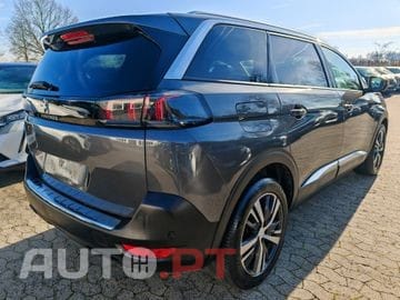 Peugeot 5008 1.5 BlueHDi Allure EAT8