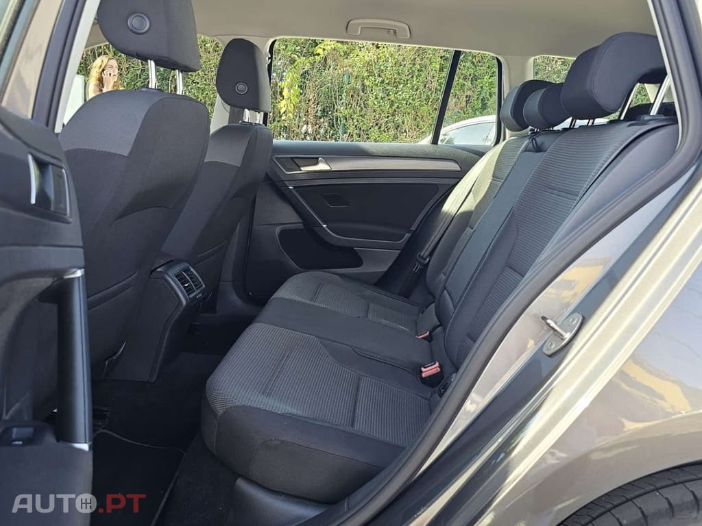 Volkswagen Golf Variant 1.6 TDi Confortline