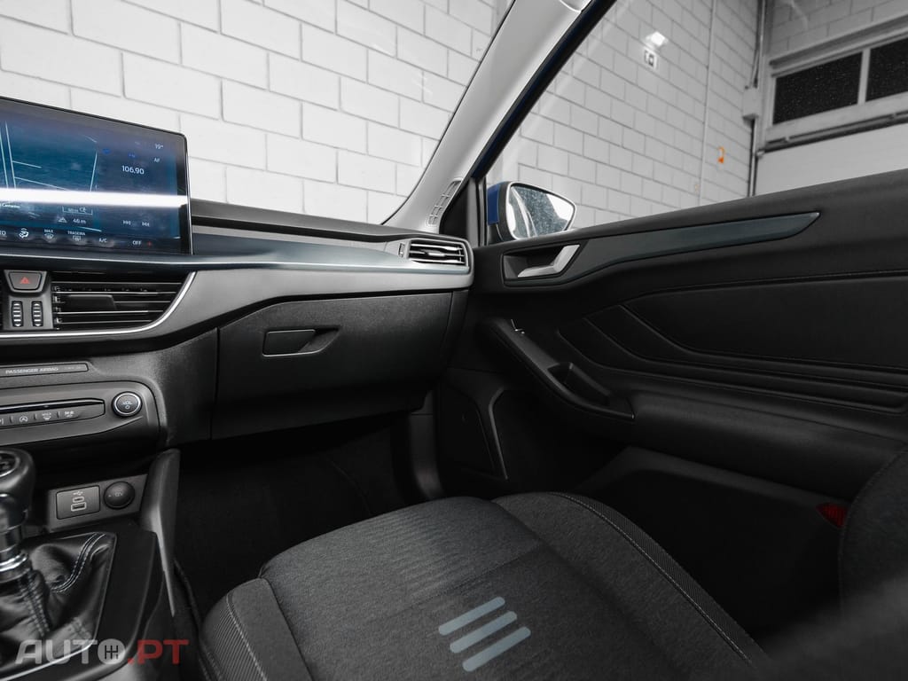 Ford Focus 1.0 EcoBoost MHEV Active