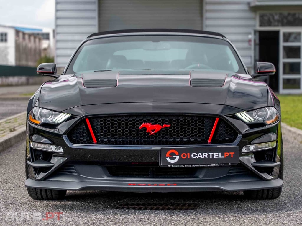 Ford Mustang V8 GT