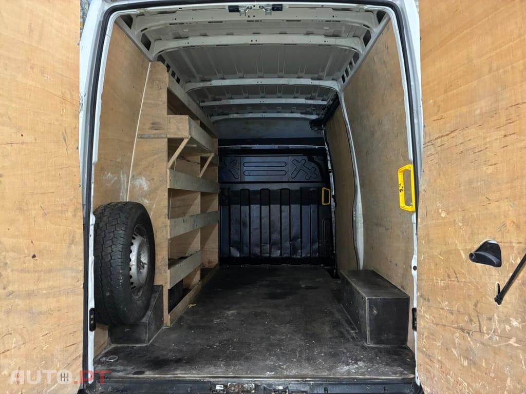 Iveco Daily 3.0 HPi 35S14 L2H2