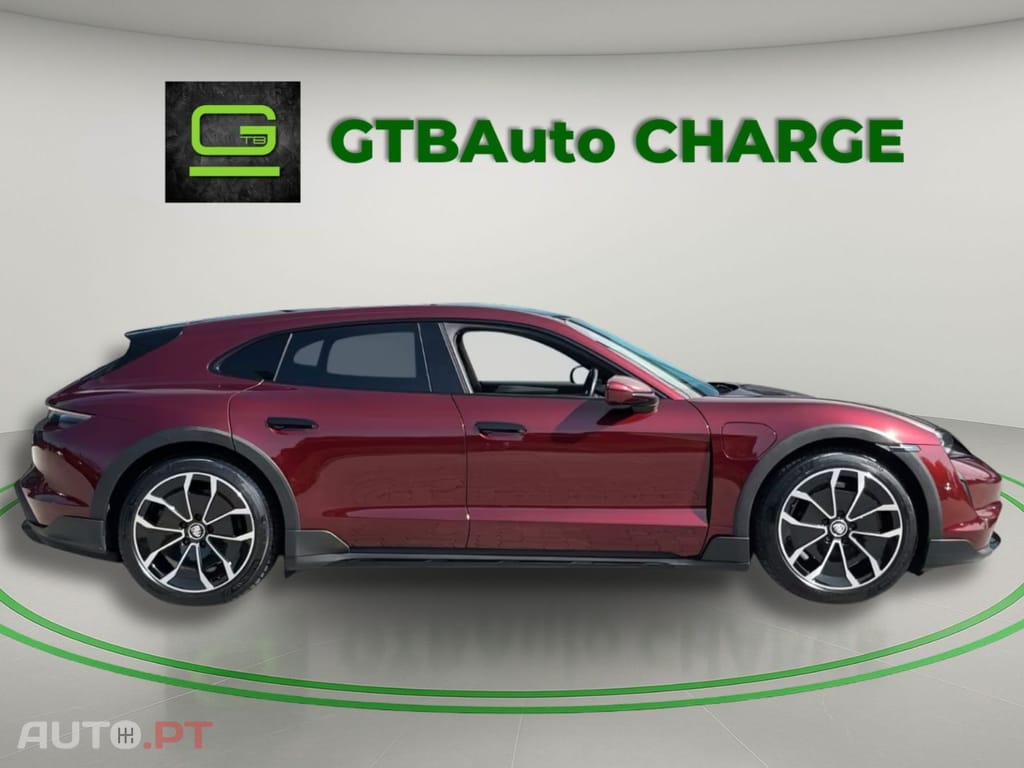 Porsche Taycan Turbo  BOSE I.V.A DEDUTIVEL