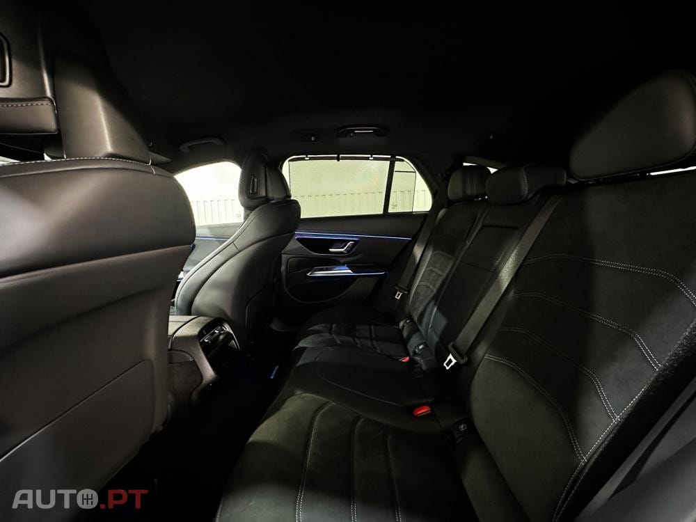 Mercedes-Benz E 300 e 9G-TRONIC AMG Line