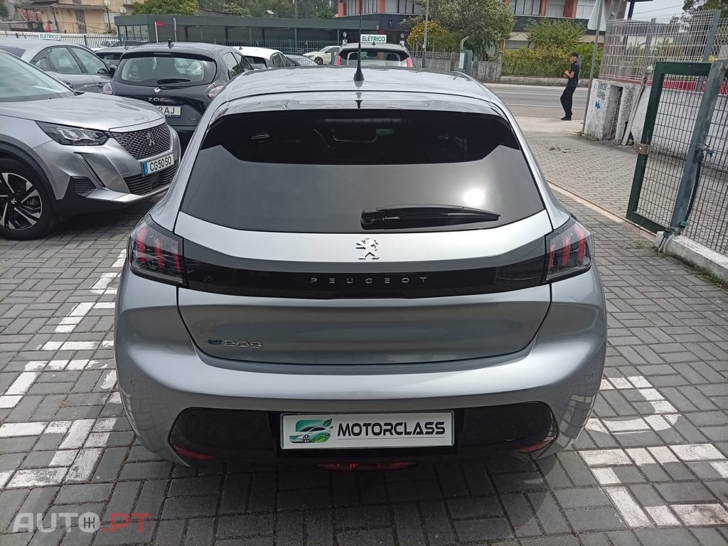 Peugeot E-208 50 kWh Allure