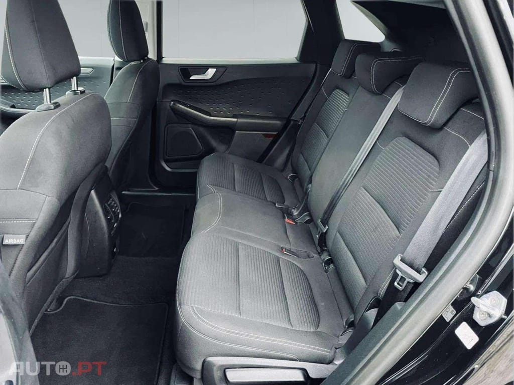 Ford Kuga 2.5 Duratec TITANIUM PHEV