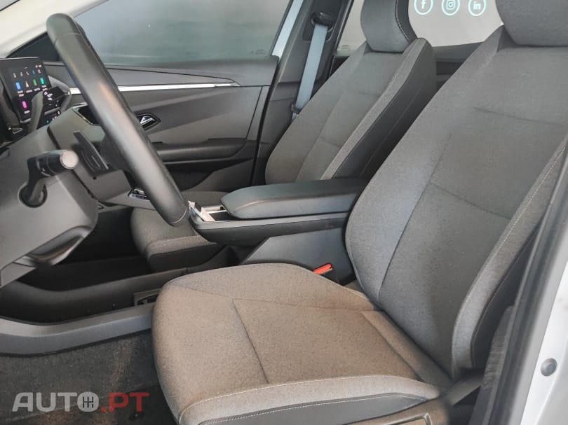 Renault Mégane E-Tech EV60 220hp optimum charge Equilibre — fotografia 7