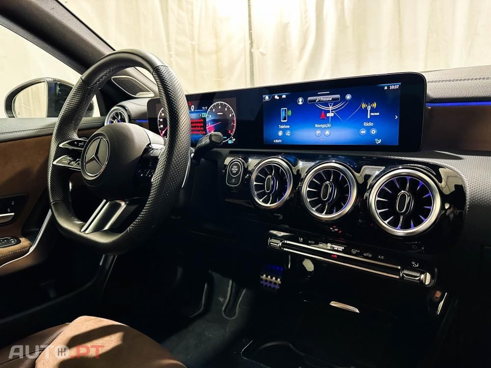 Mercedes-Benz CLA 200 7G-DCT AMG Line Advanced Plus — fotografia 39