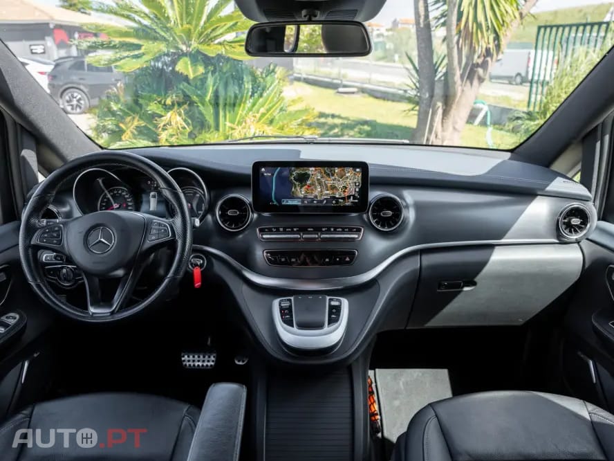 Mercedes-Benz EQV 300
