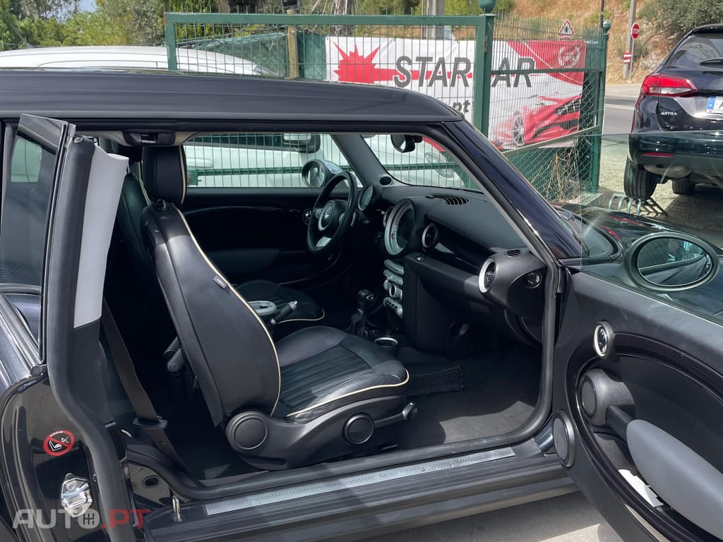 MINI Cooper Auto