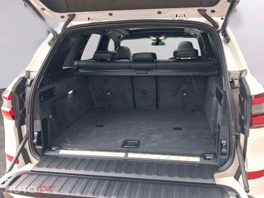 BMW X5 xDrive45e